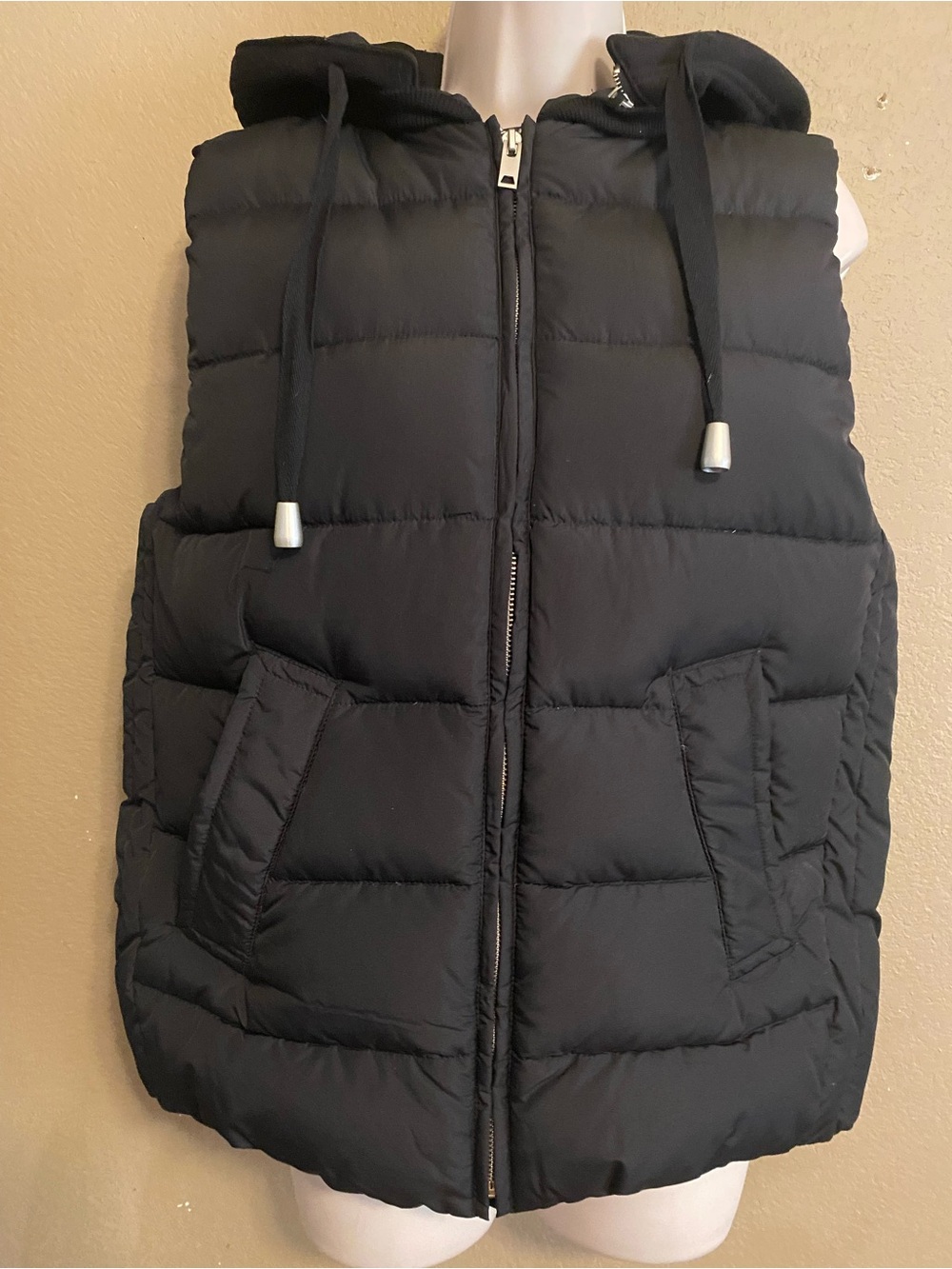 Heimish Women Puffer Vest Jacket with Detachable Hood Size Small